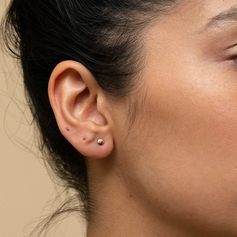 *SOLD* Thumbtack Studs